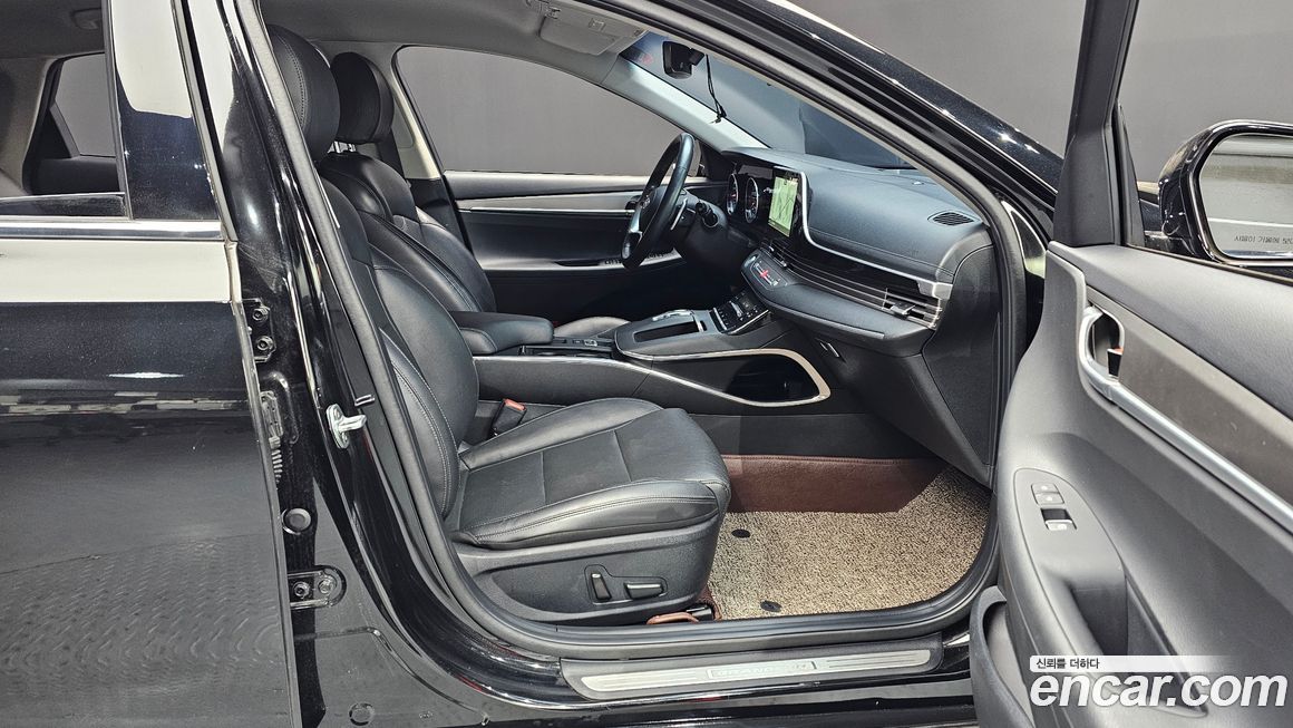 Hyundai Grandeur 2020