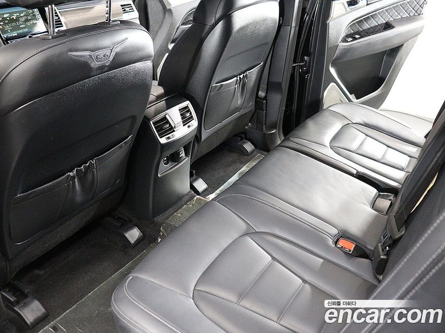 KG_Mobility_Ssangyong Rexton 2018