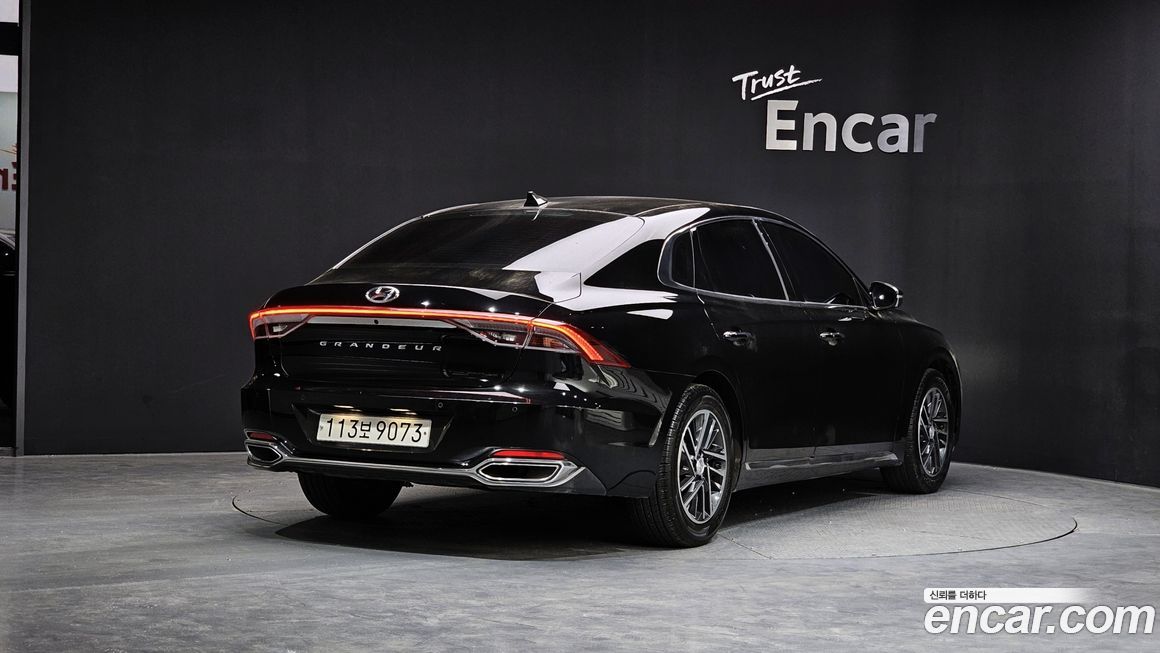 Hyundai Grandeur 2020