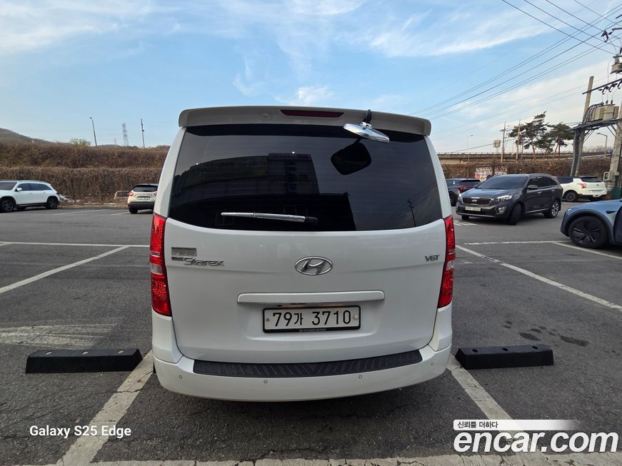 Hyundai Starex 2015