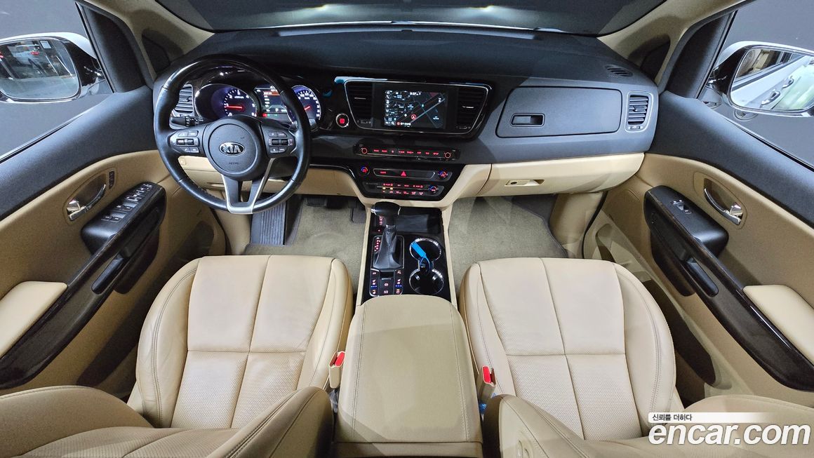 Kia Canival 2019