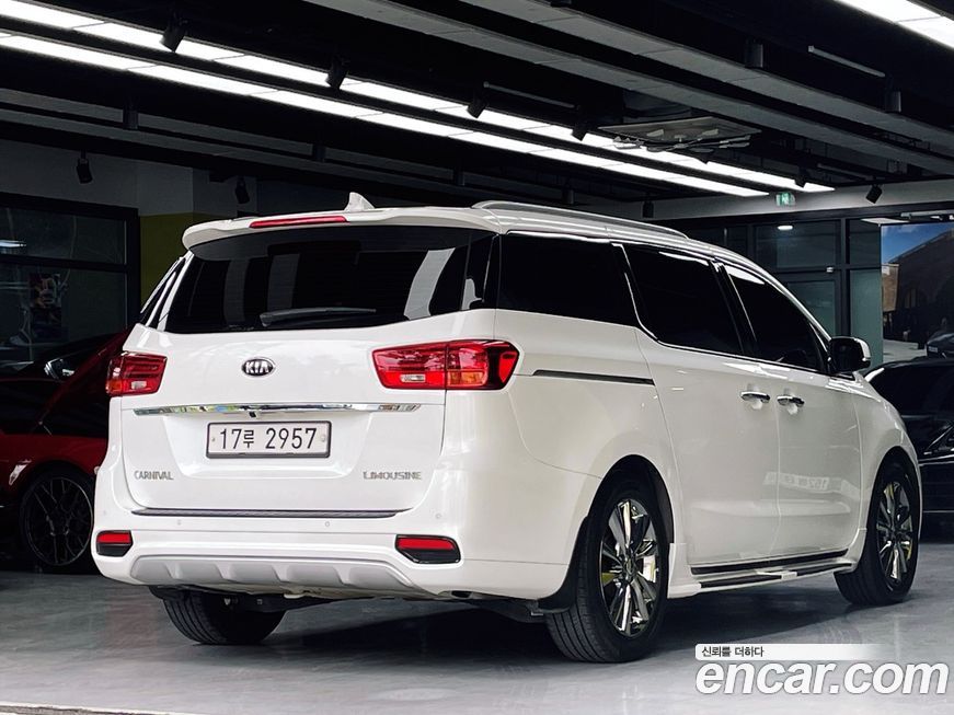 Kia Canival 2019