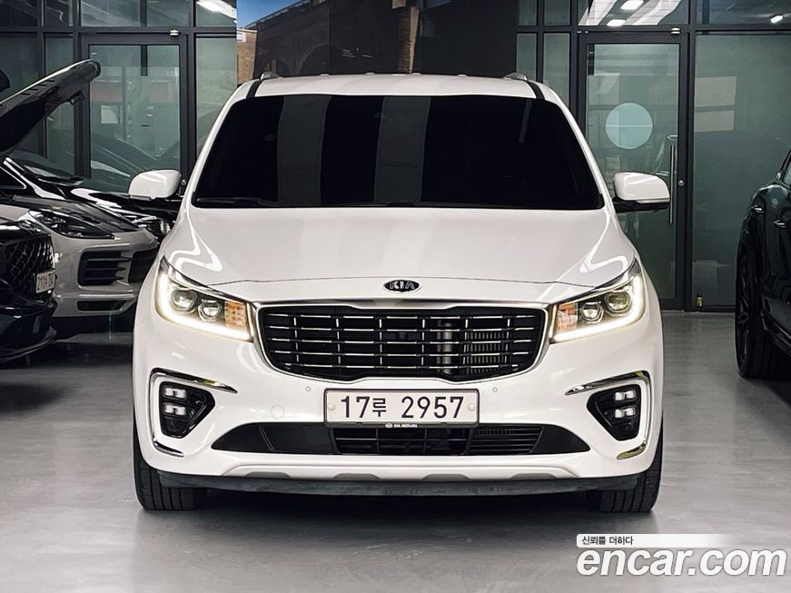 Kia Canival 2019