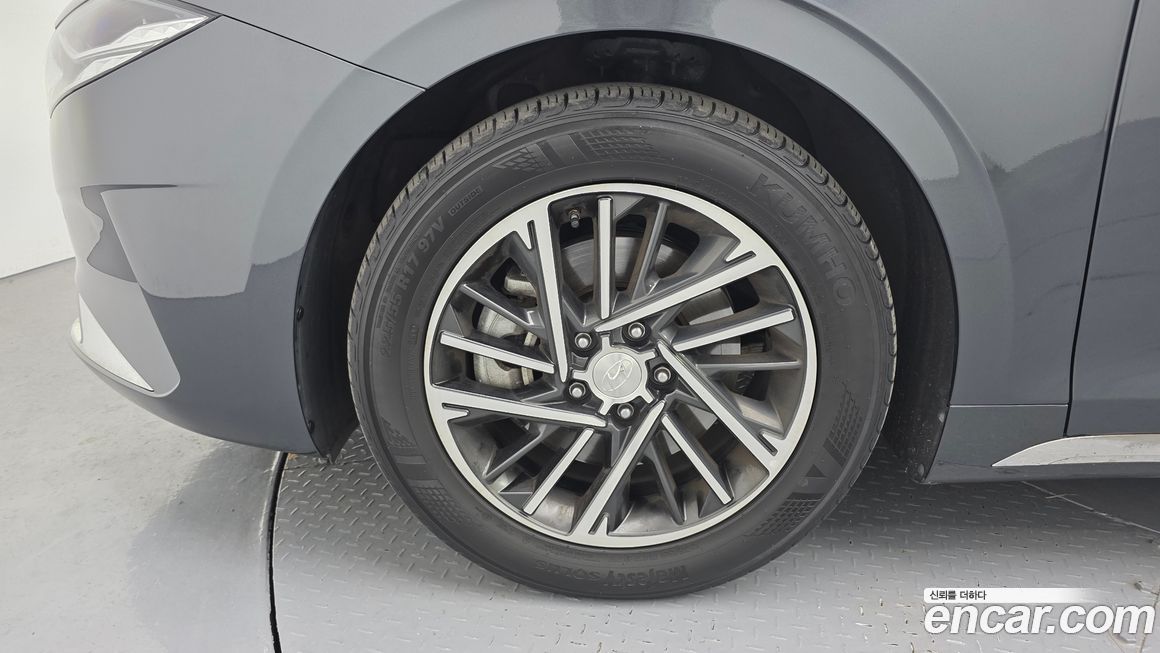 Hyundai Grandeur 2022