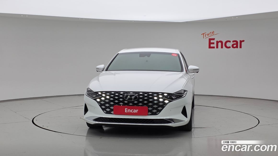 Hyundai Grandeur 2022