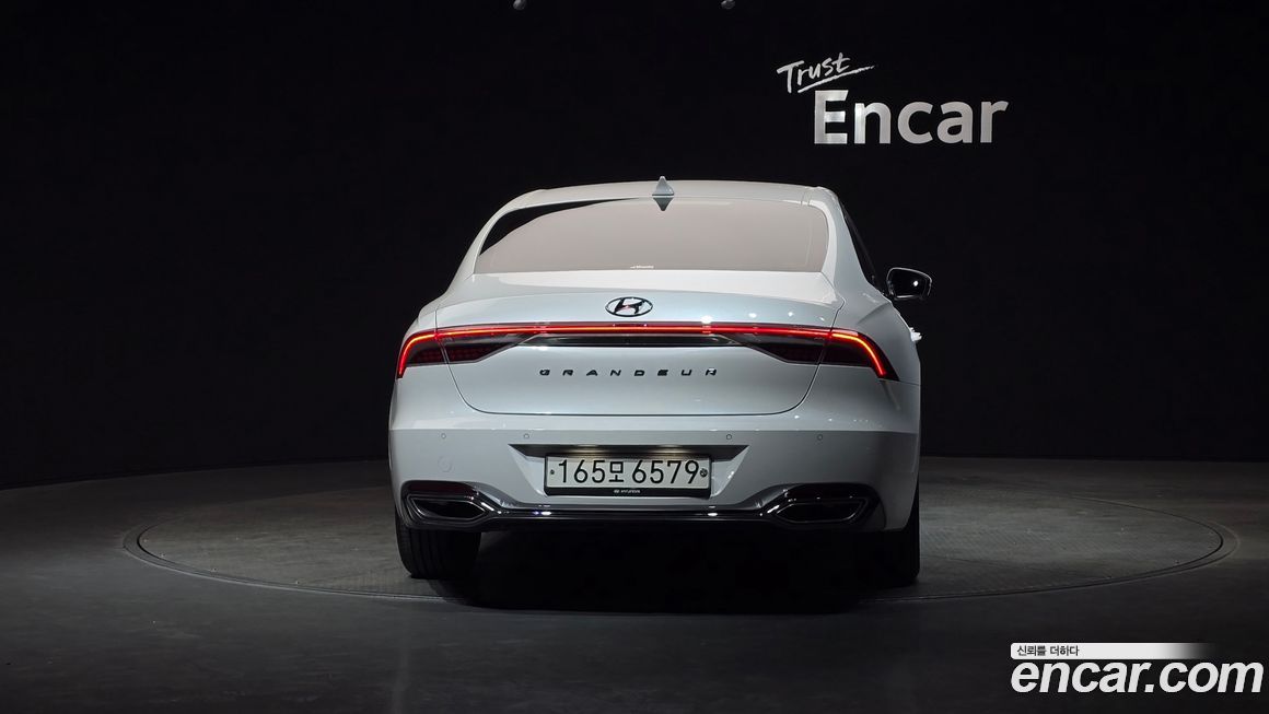 Hyundai Grandeur 2020