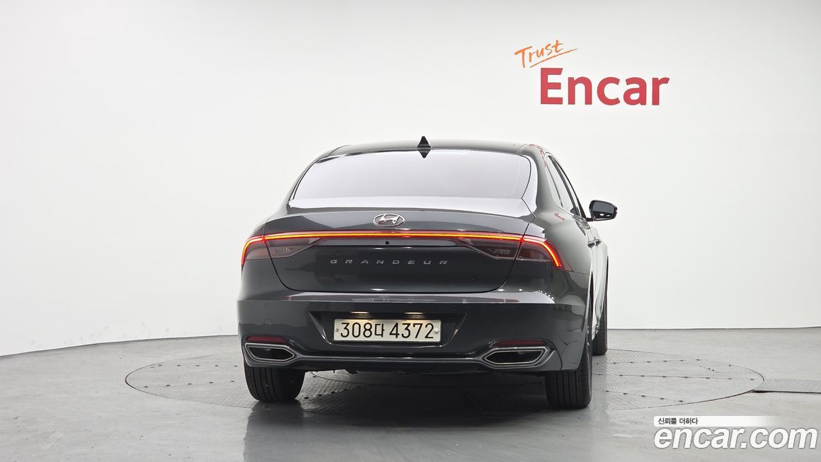 Hyundai Grandeur 2022