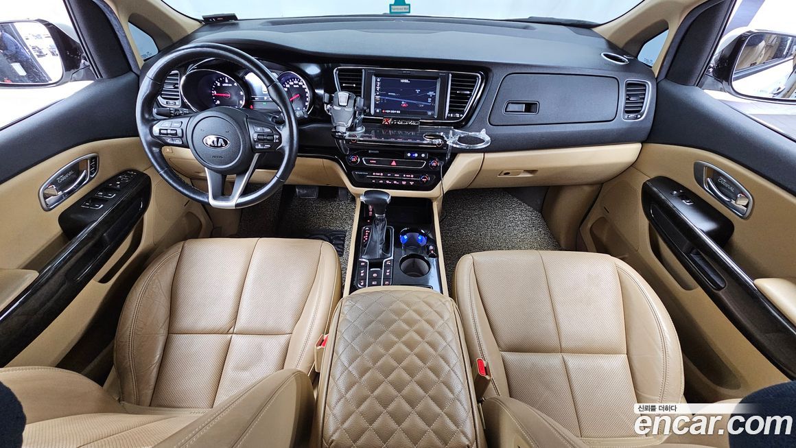Kia Canival 2019