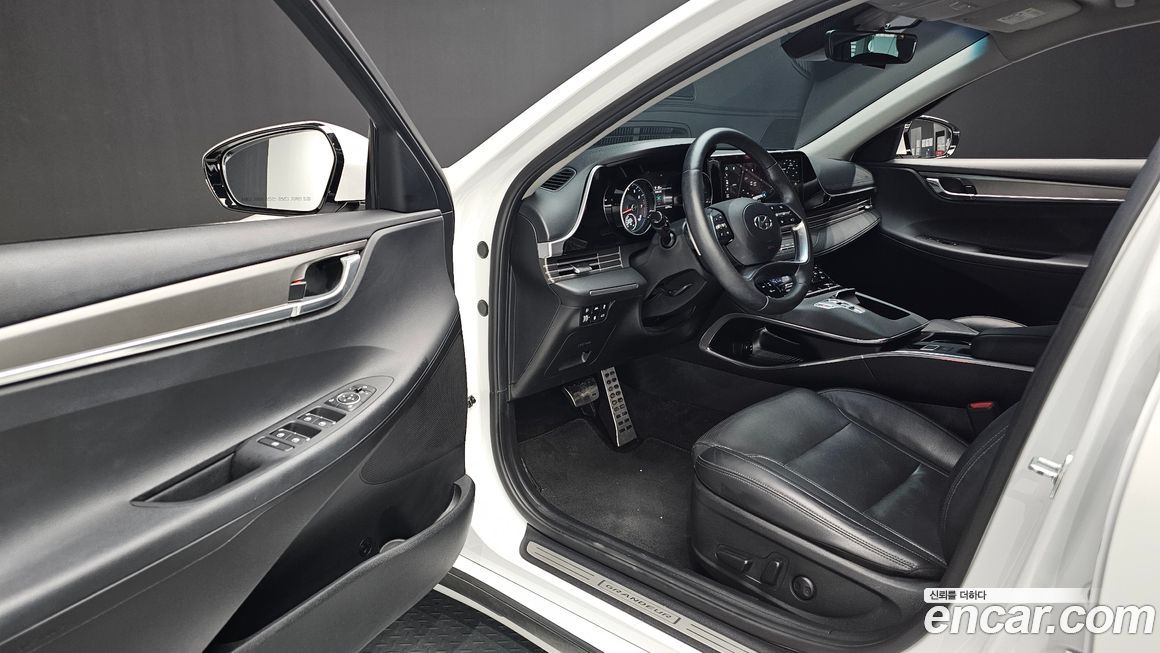 Hyundai Grandeur 2022