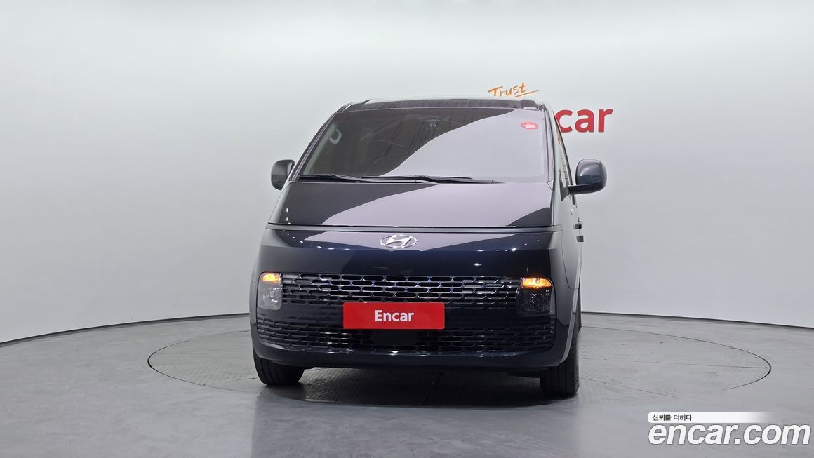 Hyundai Staria 2023