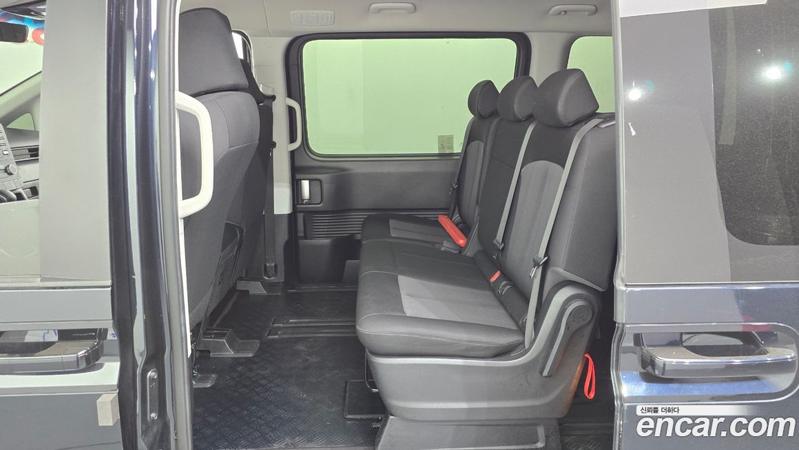 Hyundai Staria 2023