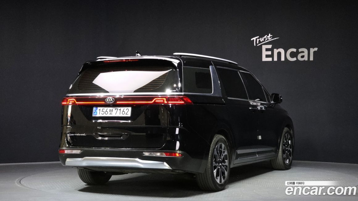 Kia Canival 2021