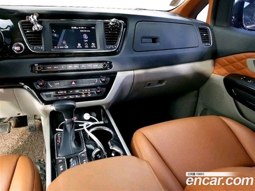 Kia Canival 2019