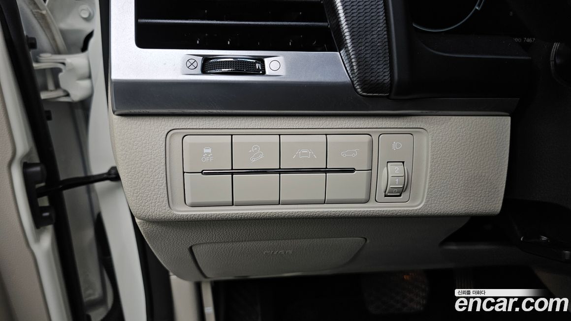 KG_Mobility_Ssangyong Rexton 2021