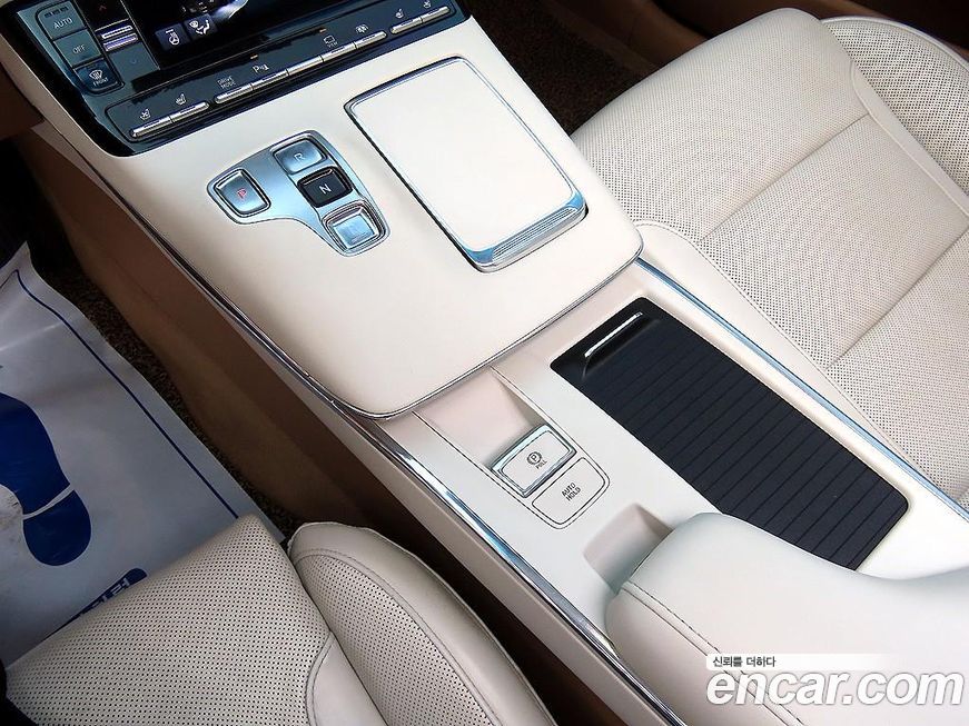 Hyundai Grandeur 2020