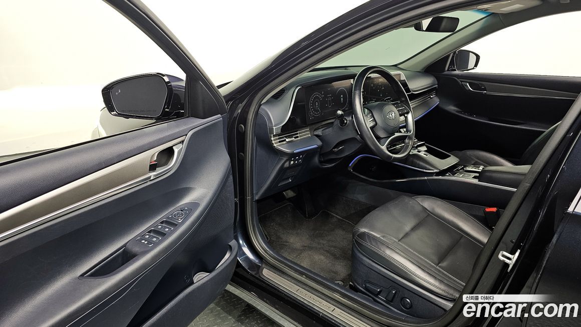 Hyundai Grandeur 2021