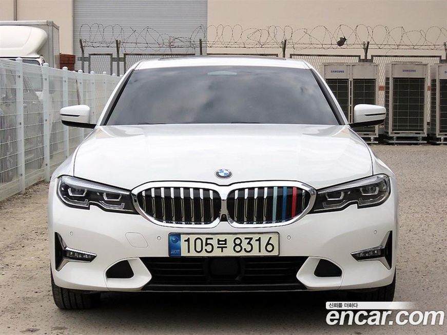 BMW 3-Series 2021