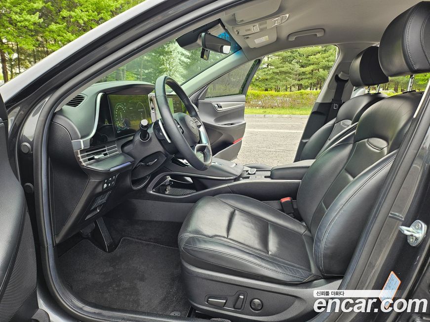 Hyundai Grandeur 2021