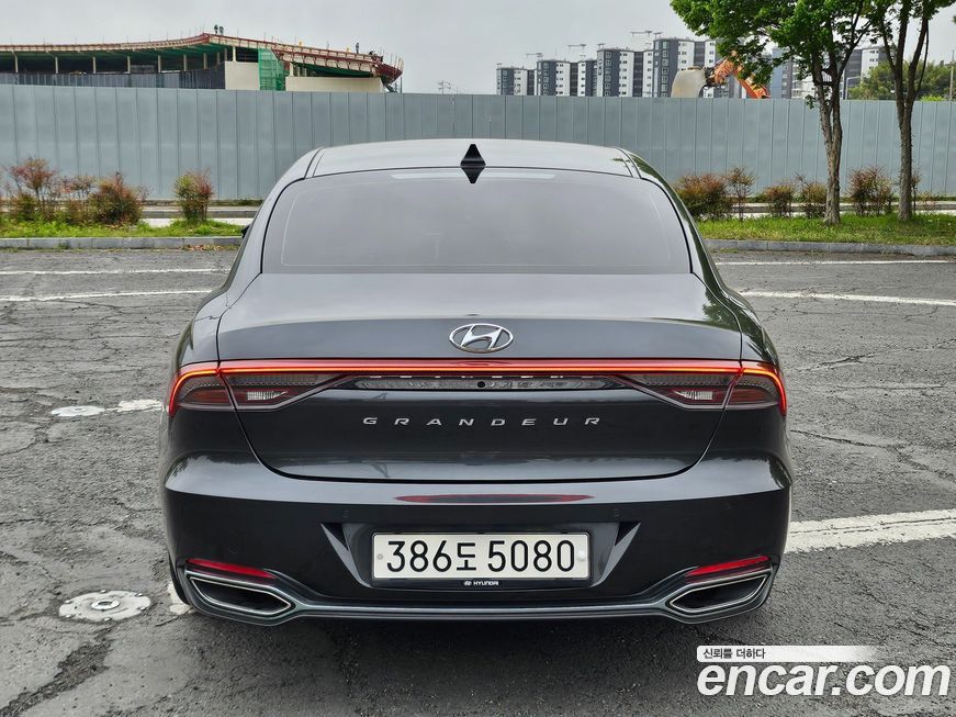 Hyundai Grandeur 2021