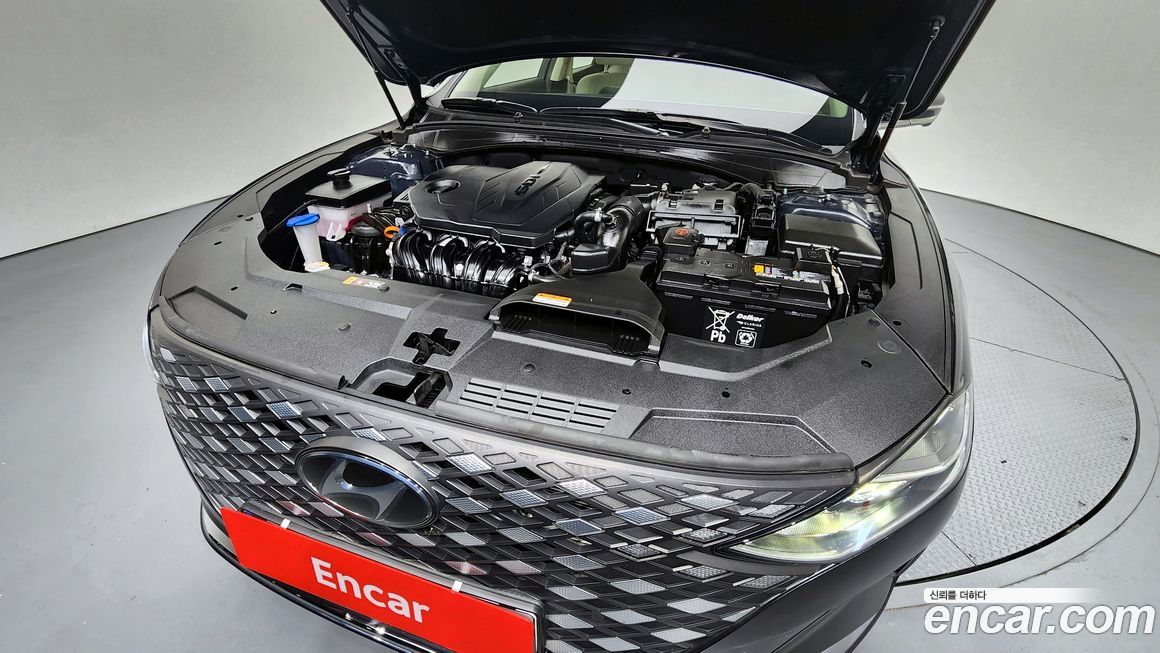 Hyundai Grandeur 2022