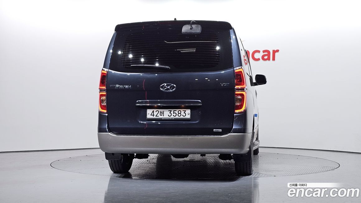 Hyundai Starex 2019