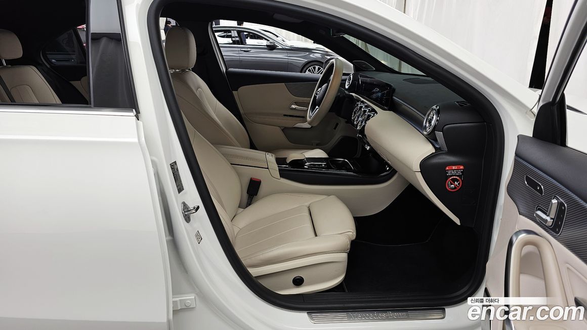 Mercedes-Benz A-Class 2022