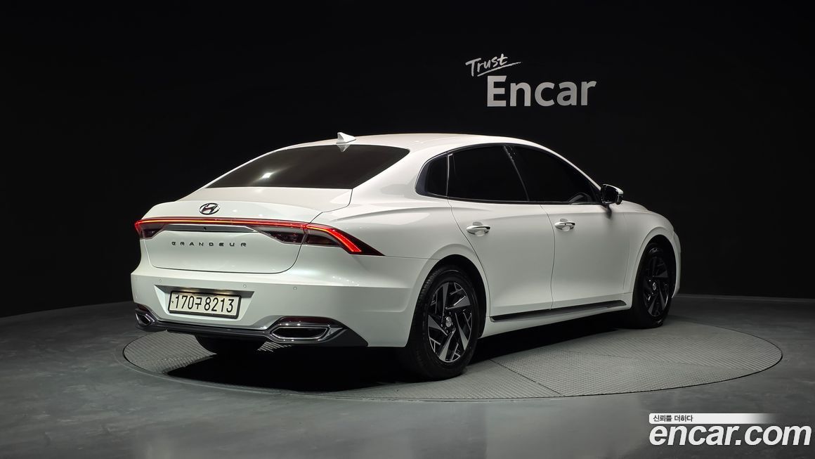 Hyundai Grandeur 2022