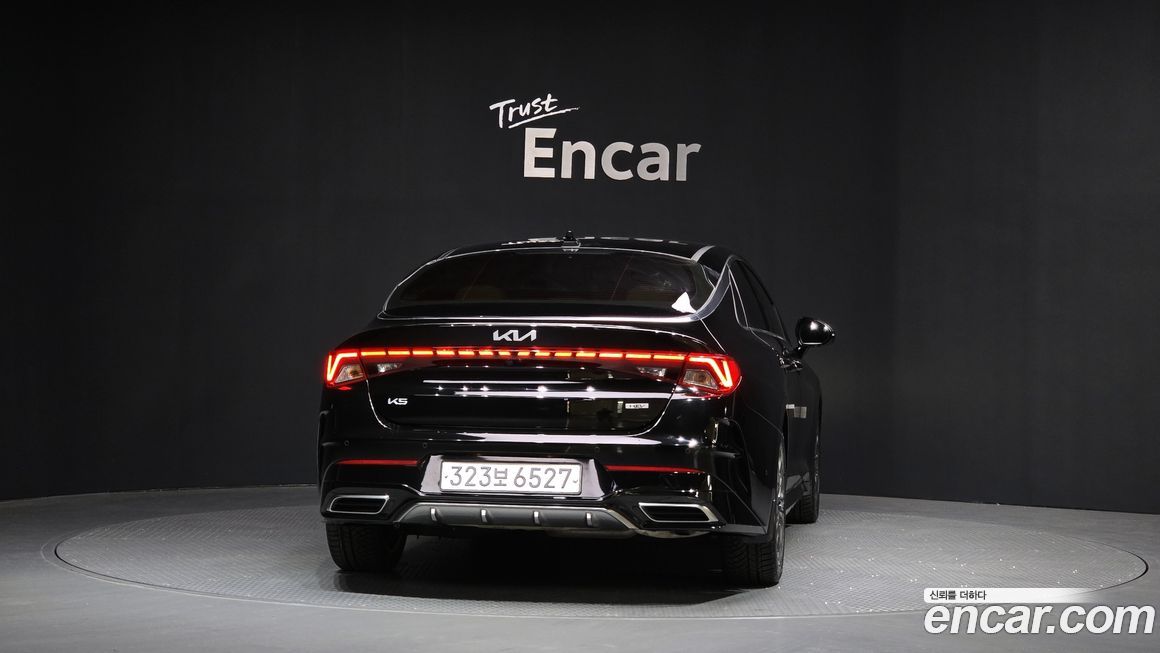 Kia K5 2023