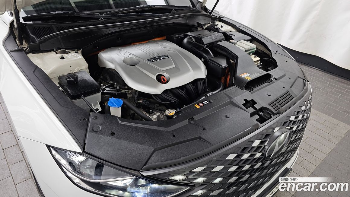 Hyundai Grandeur 2020