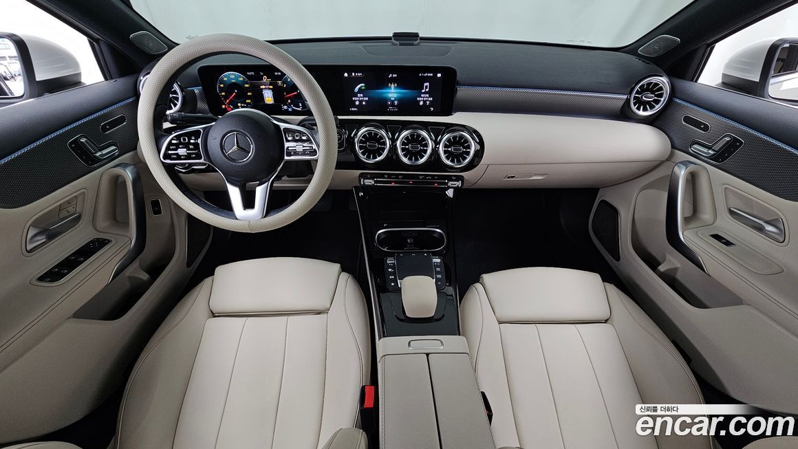 Mercedes-Benz A-Class 2022