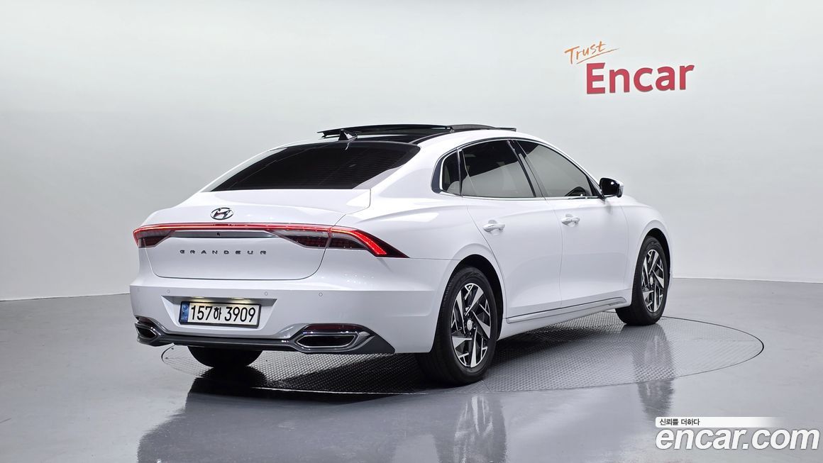 Hyundai Grandeur 2021
