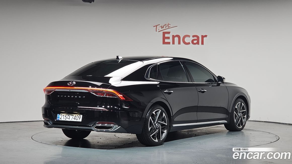 Hyundai Grandeur 2021