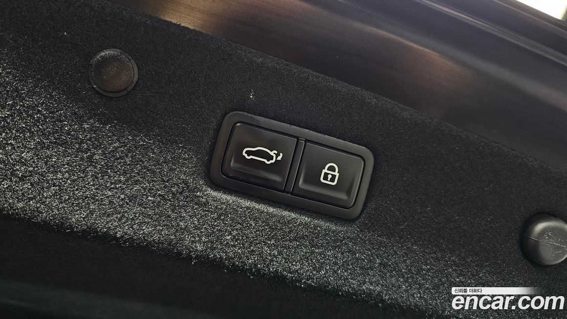Kia K8 2023