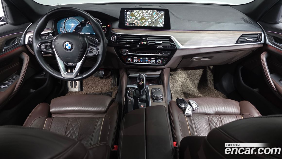 BMW 5-Series 2017