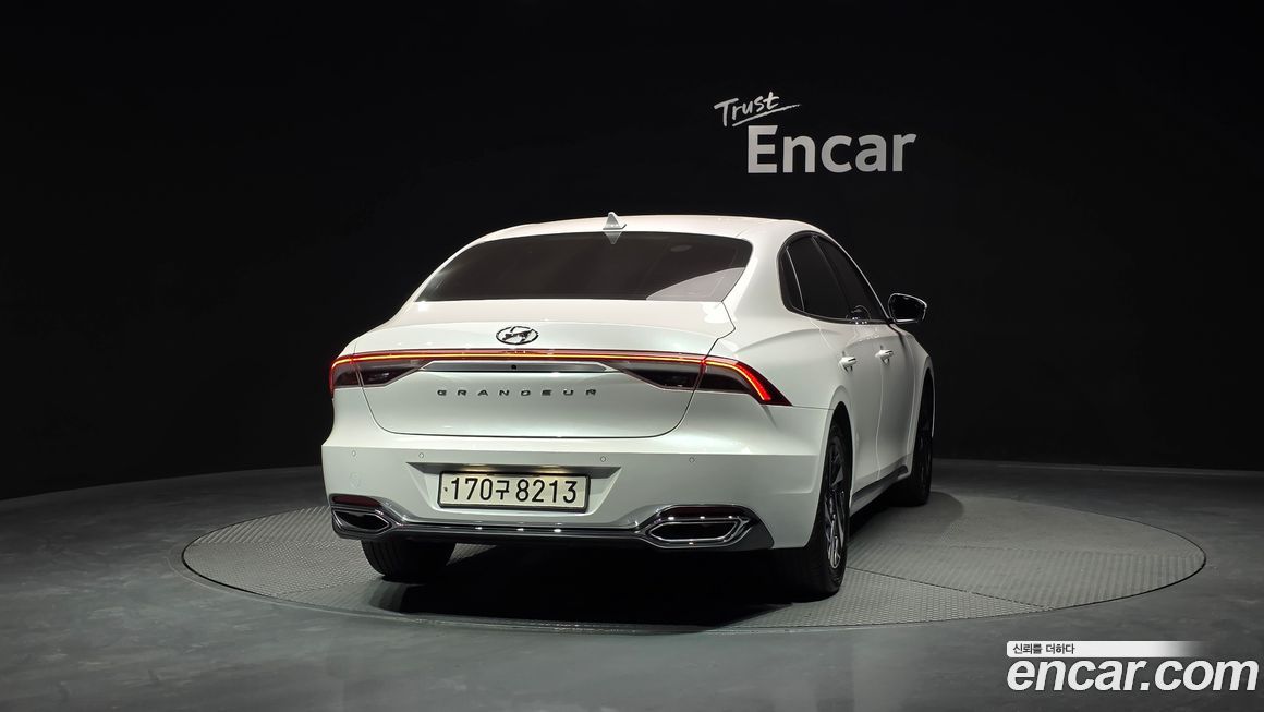 Hyundai Grandeur 2022