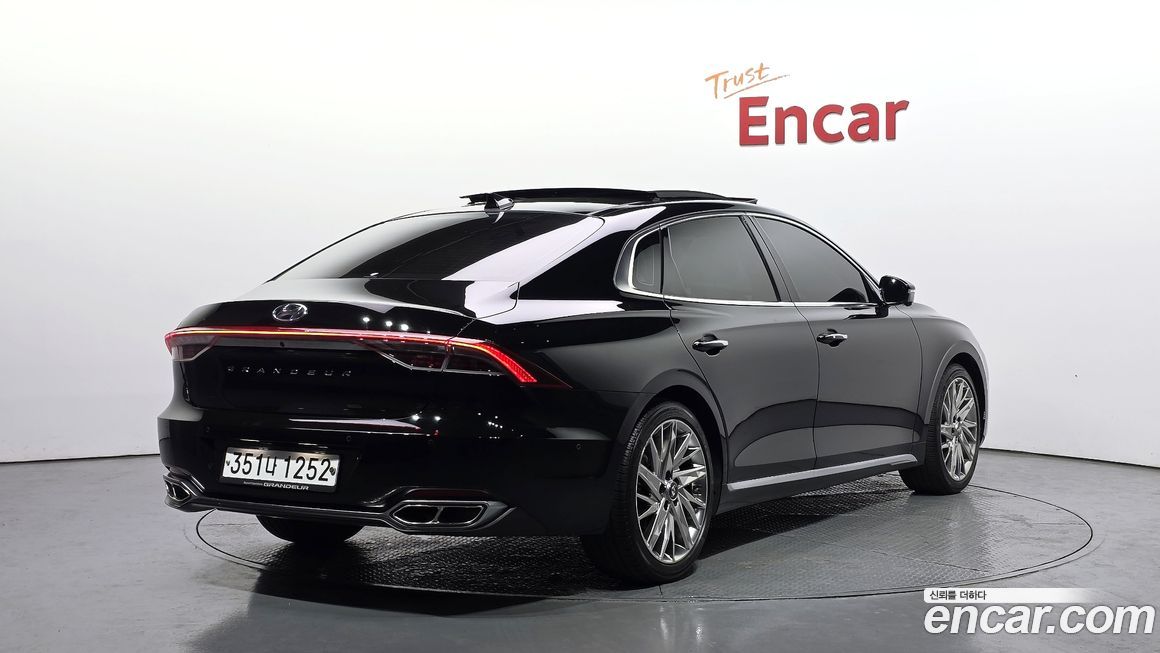 Hyundai Grandeur 2020