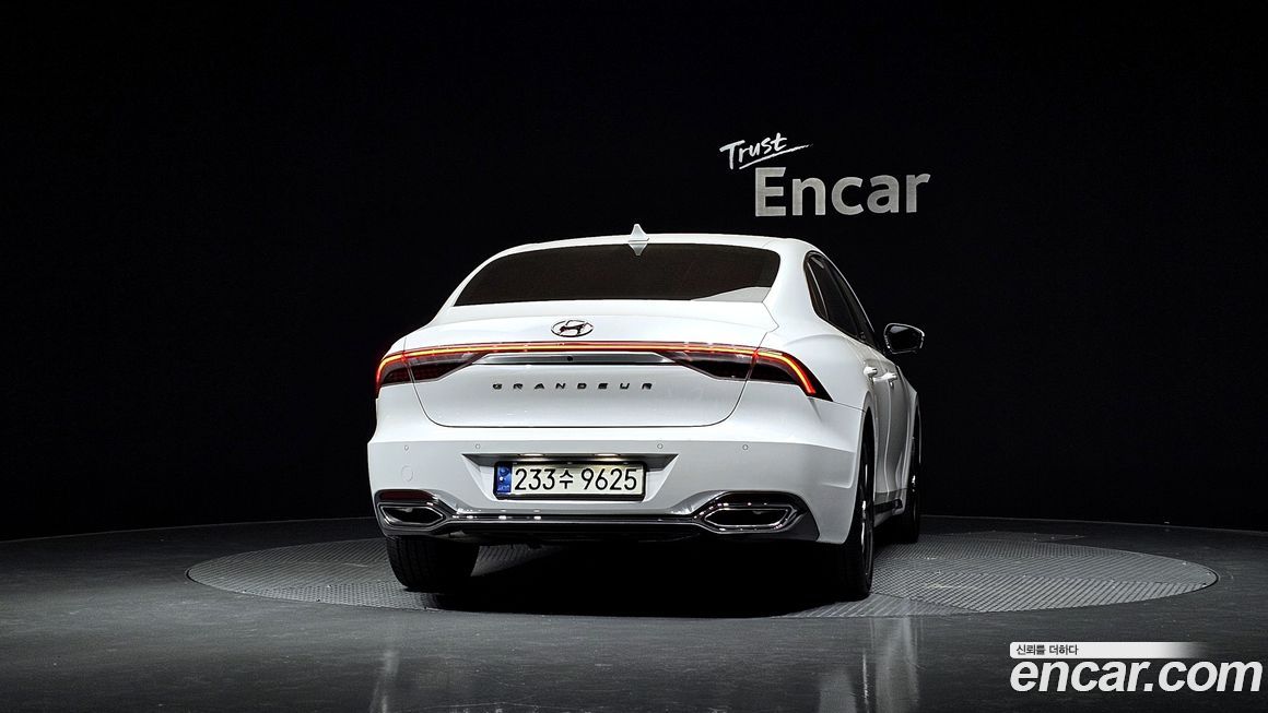 Hyundai Grandeur 2021