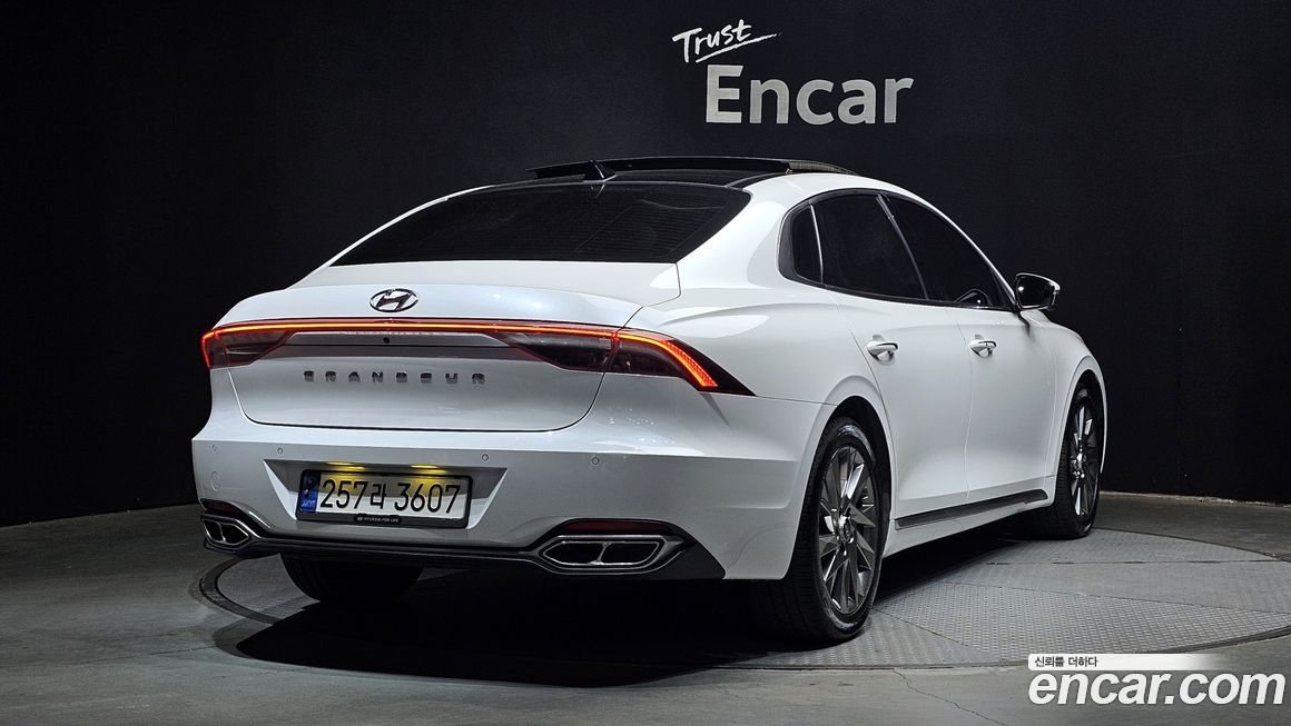 Hyundai Grandeur 2020
