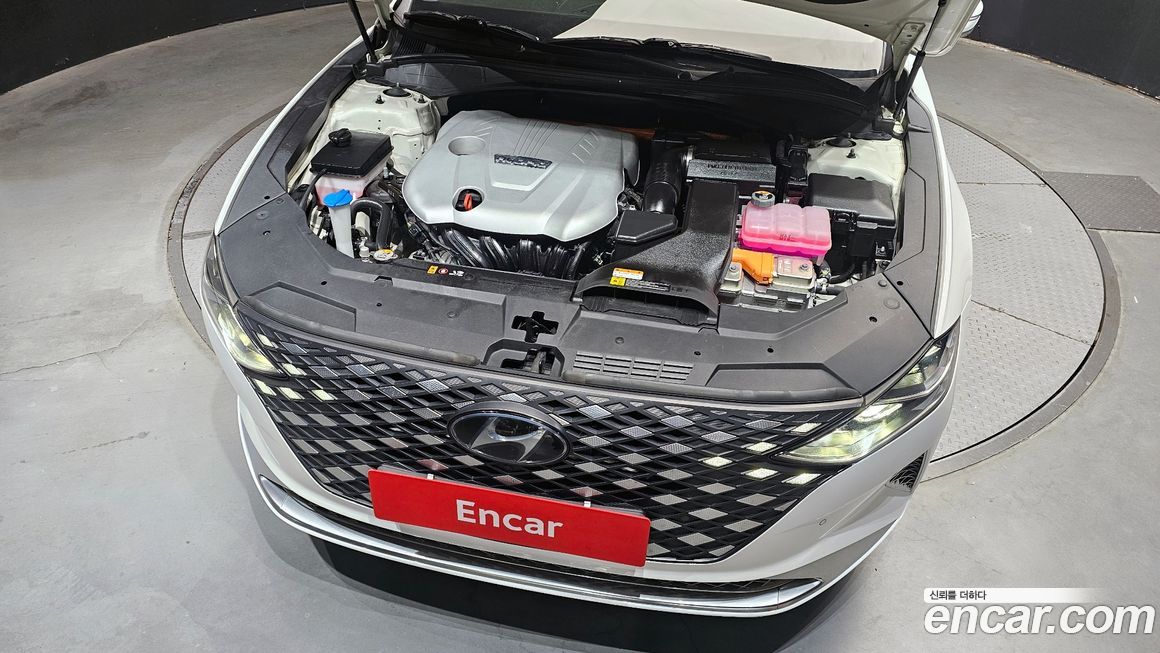 Hyundai Grandeur 2020