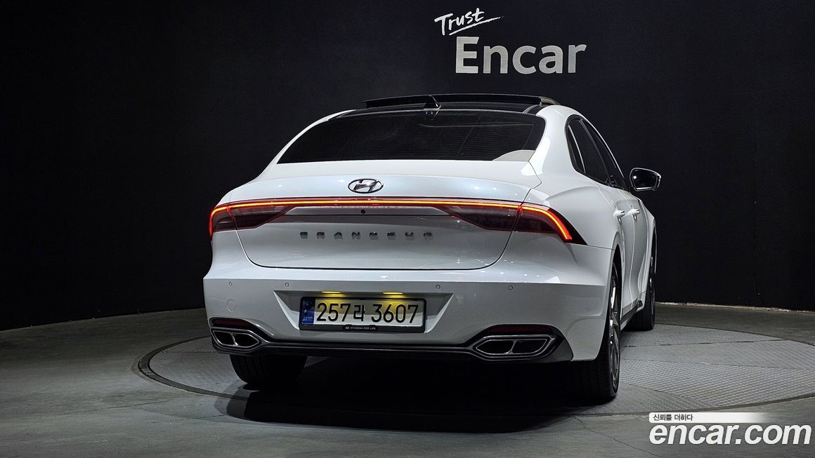 Hyundai Grandeur 2020