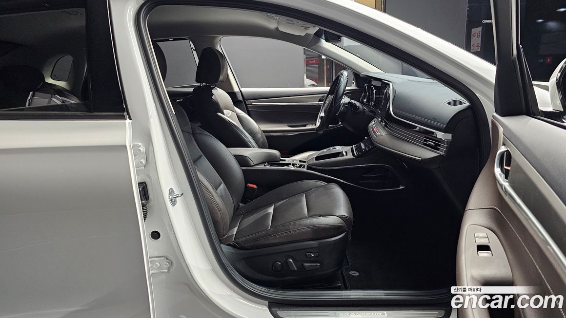 Hyundai Grandeur 2021