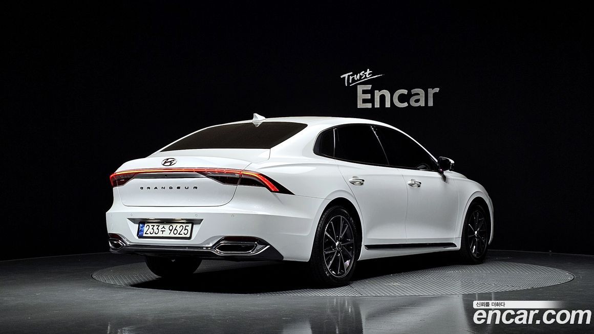 Hyundai Grandeur 2021