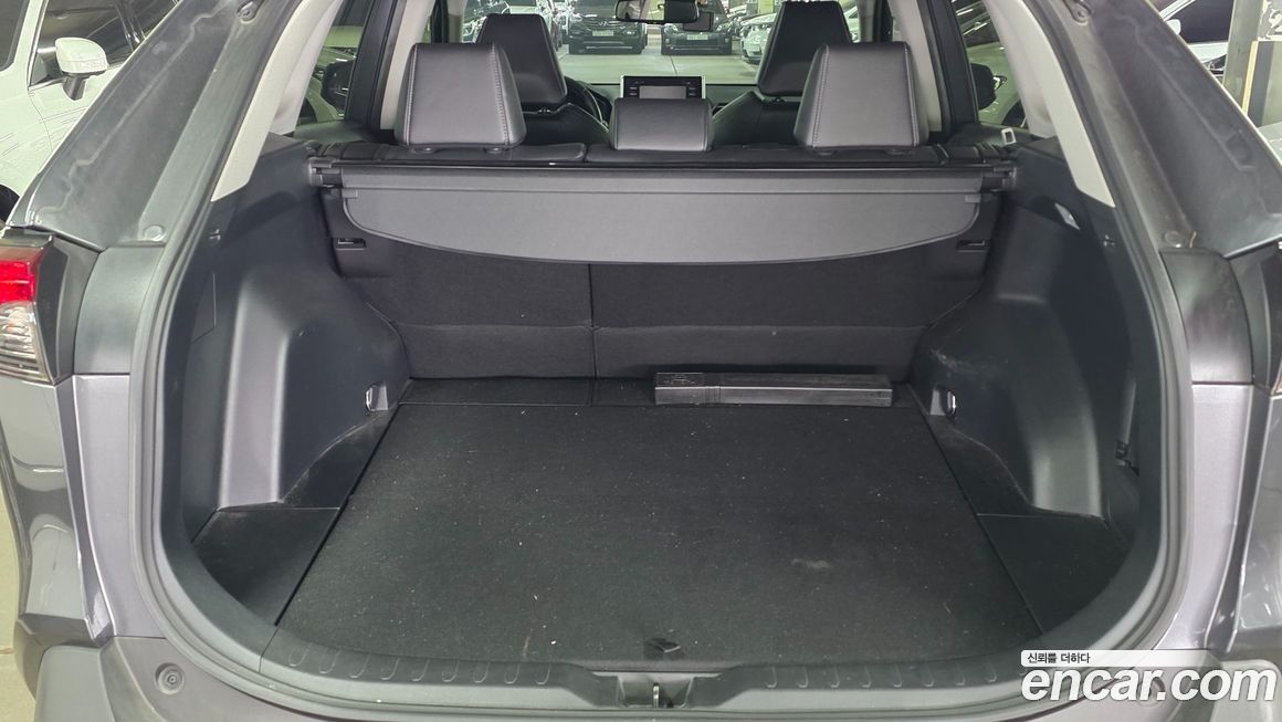 Toyota RAV4 2021