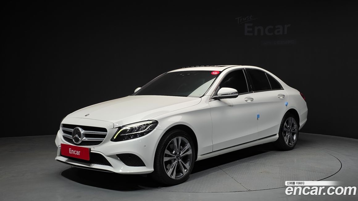 Mercedes-Benz C-Class 2020