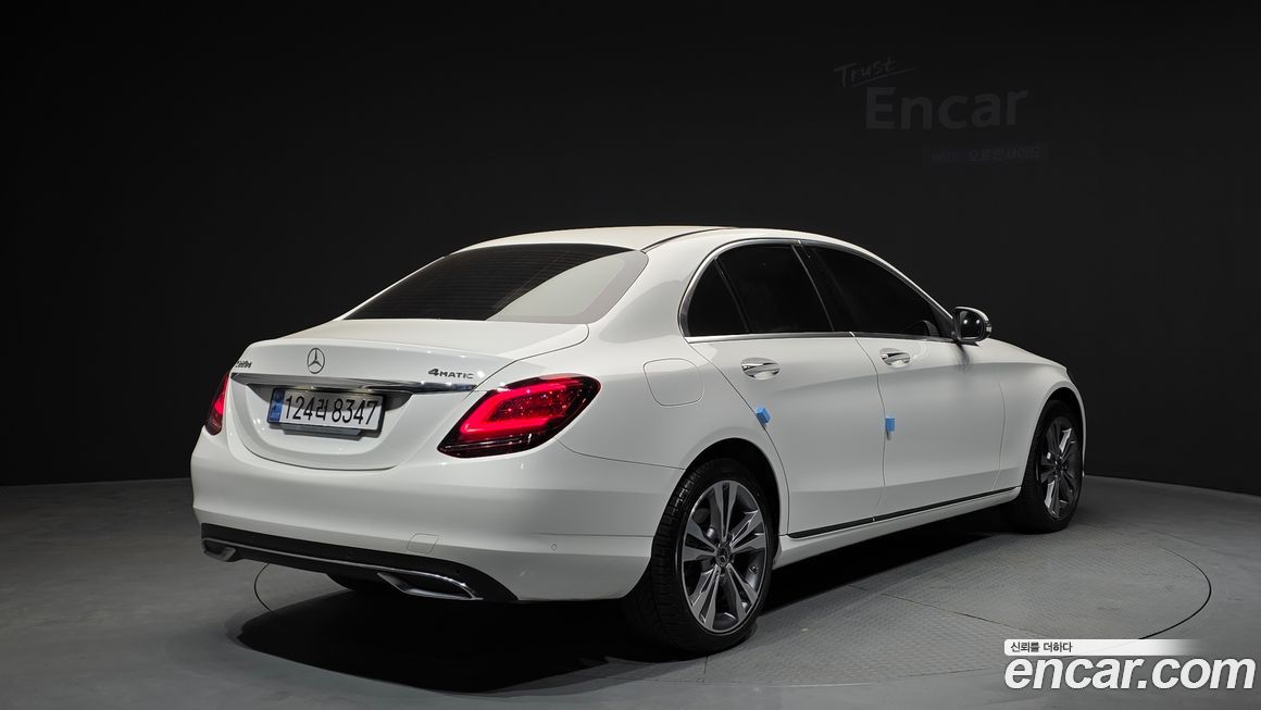 Mercedes-Benz C-Class 2020