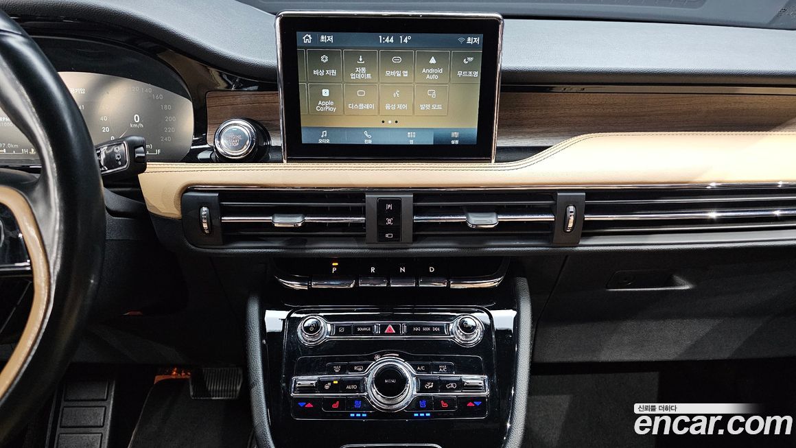 Lincoln Corsair 2022