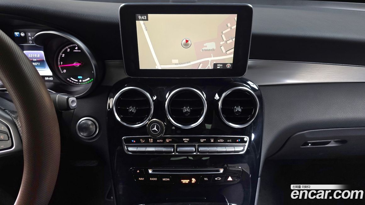 Mercedes-Benz GLC-Class 2019