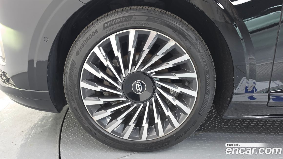 Hyundai Grandeur 2023