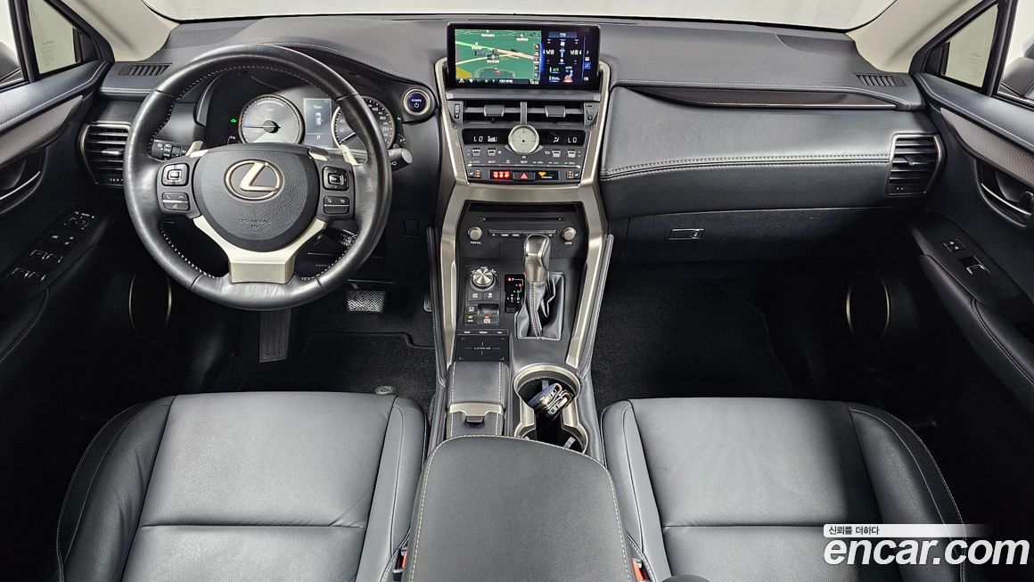 Lexus NX 2018