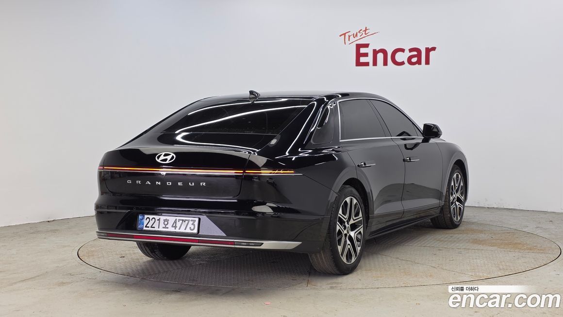 Hyundai Grandeur 2023